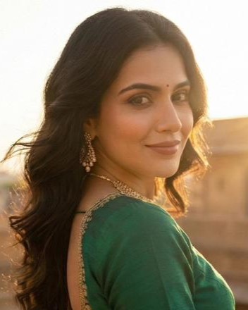 Professional ai photoshoot jewellery image